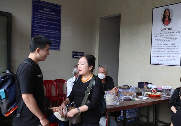 Bố người mẫu Phương Anh: Con gái mất đột ngột ở tuổi 36, vợ chồng tôi sốc-2