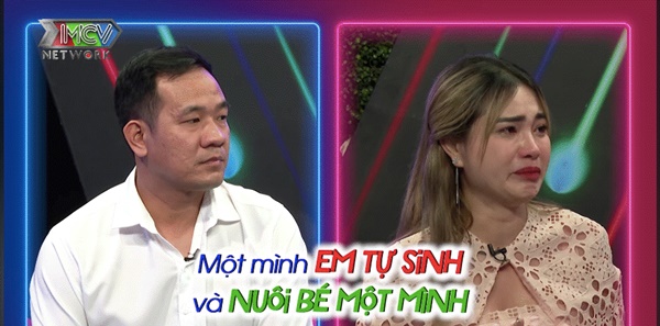Người yêu vừa mất thì biết có thai, cô gái trốn gia đình tự sinh con và cuộc điện thoại đầy nước mắt-1