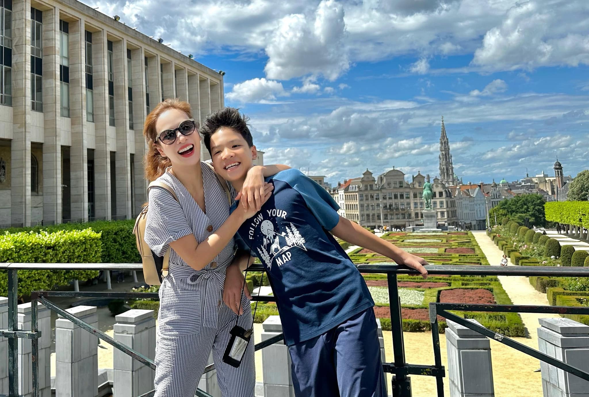 Đan Lê bất ngờ vì con trai đã cao bằng mẹ, chỉ số vượt chuẩn WHO, bí quyết tưởng đơn giản nhưng lại rất khó-4