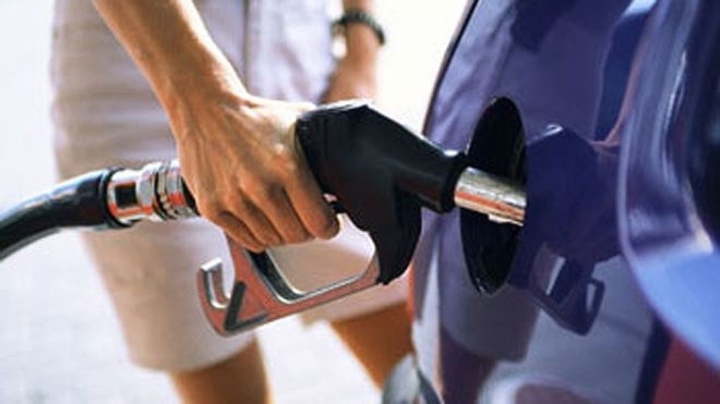 Ô tô nên đổ xăng A95 hay A92?-1