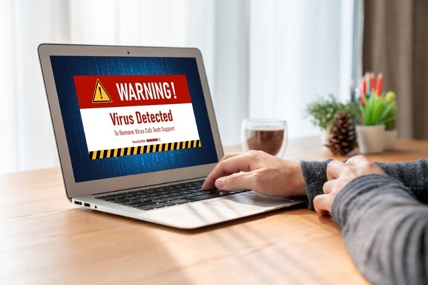 Cách kiểm tra pin smartphone, laptop giúp tránh tai nạn cháy nổ-9