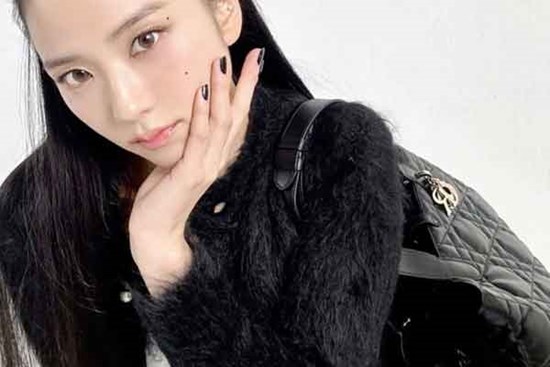Mẫu túi 'hớp hồn' Jisoo cùng sao nữ châu Á thời gian gần đây
