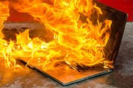 Cách kiểm tra pin smartphone, laptop giúp tránh tai nạn cháy nổ