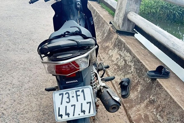 Giáng chức hiệu trưởng đánh hiệu phó nhập viện-2