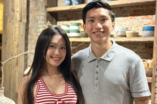 Sau 3 năm yêu nhau, Đoàn Văn Hậu chuẩn bị căn nhà thế nào khi sẽ chung sống với Doãn Hải My?