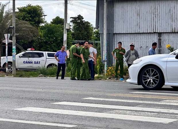 Thanh niên chặn ô tô, đâm tài xế tử vong trên Quốc lộ 1-1