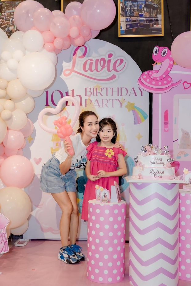 Phùng Ngọc Huy tổ chức sinh nhật cho con gái, gây xúc động khi làm 1 việc sau 9 năm xa cách-4