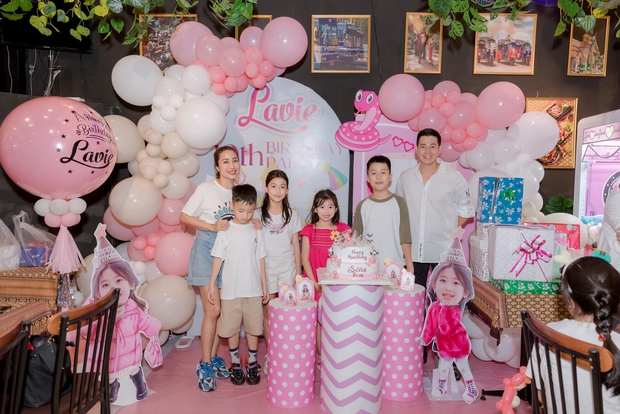 Phùng Ngọc Huy tổ chức sinh nhật cho con gái, gây xúc động khi làm 1 việc sau 9 năm xa cách-1