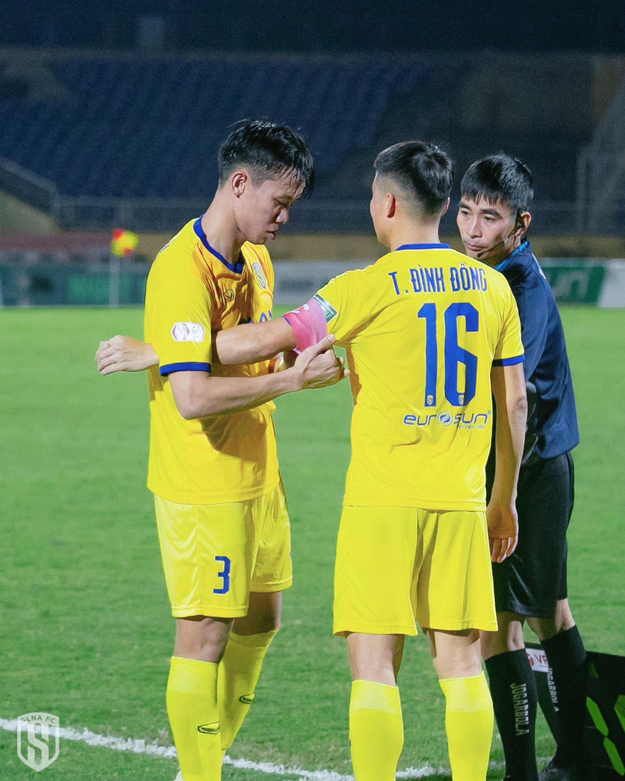 Hậu chia tay Sông Lam Nghệ An, Quế Ngọc Hải để lộ gương mặt xơ xác, phải truyền nước-2