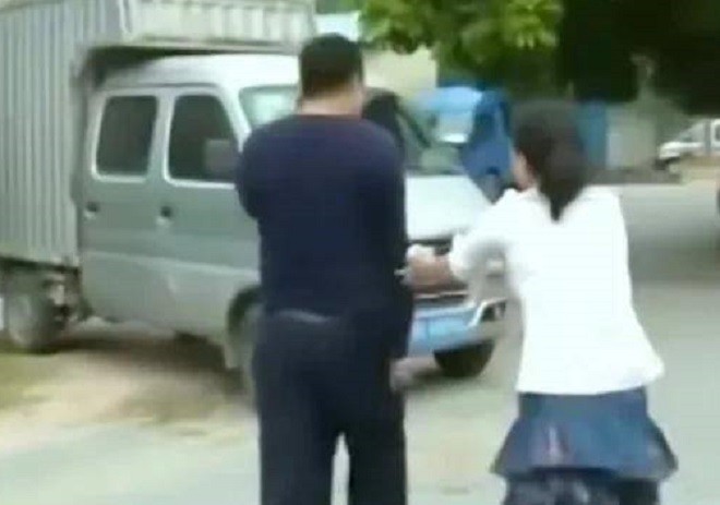 Xin tái hôn sau 3 năm bỏ đi, vợ cũ nói 4 từ làm người đàn ông nổi da gà-3