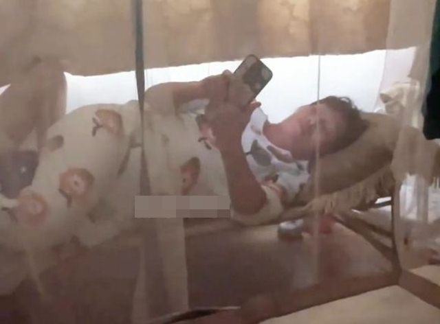 Được mẹ vợ cũ của chồng chăm ở cữ, người phụ nữ cảm kích: Mẹ tôi cũng không làm được như thế-1