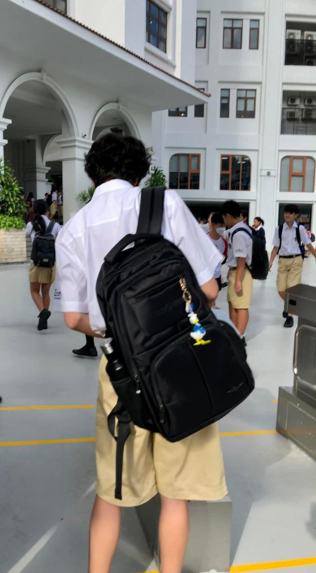 Con của sao Việt flex chiều cao ấn tượng trong ngày tựu trường: Toàn từ 1m70 đổ lên, lớn phổng phao vượt cả bố mẹ!-3