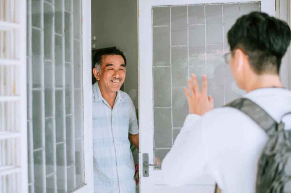 Trả lời một câu hỏi, tôi đã vượt qua cửa ải của bố vợ tương lai khó tính-1