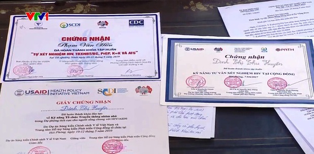 Kết quả điều tra vụ nhóm Bông hồng đen tự lấy mẫu máu học sinh-2