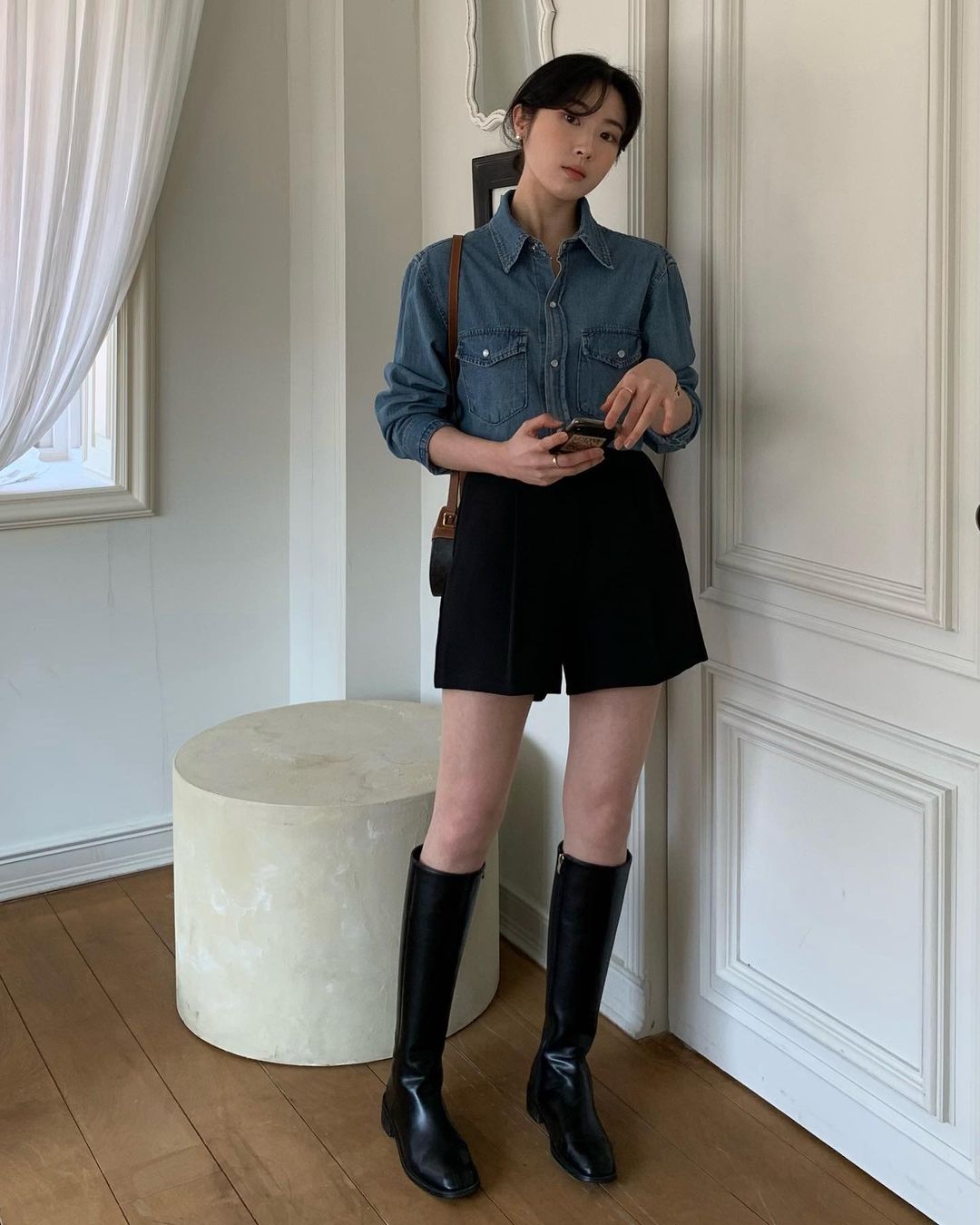 9 công thức diện denim và jeans giúp nàng công sở trông trẻ trung hơn-6