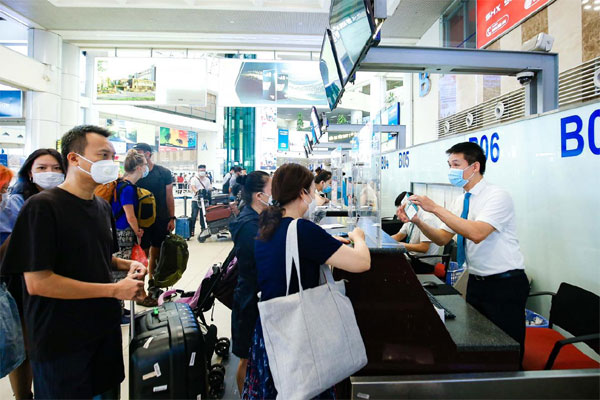 Vé máy bay dịp lễ ế khách-2