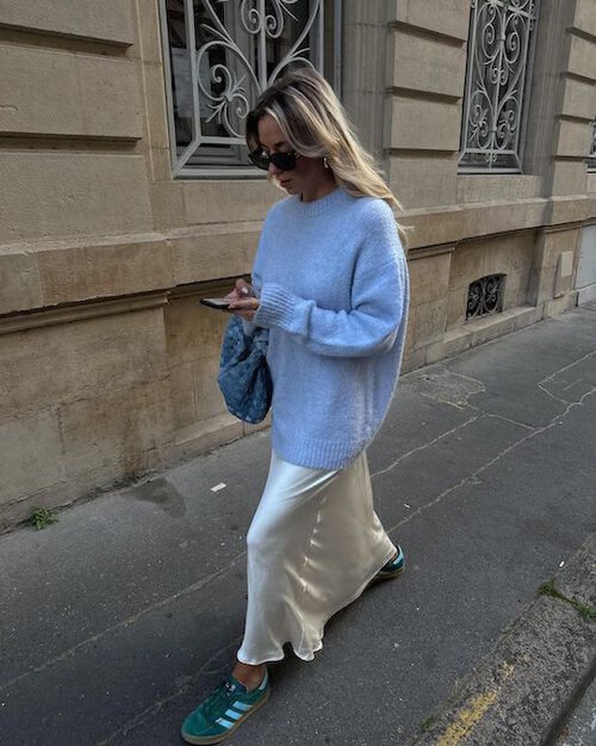 2 mẫu chân váy làm mưa làm gió bên trời Tây và lên ngôi vào mùa thu này-11