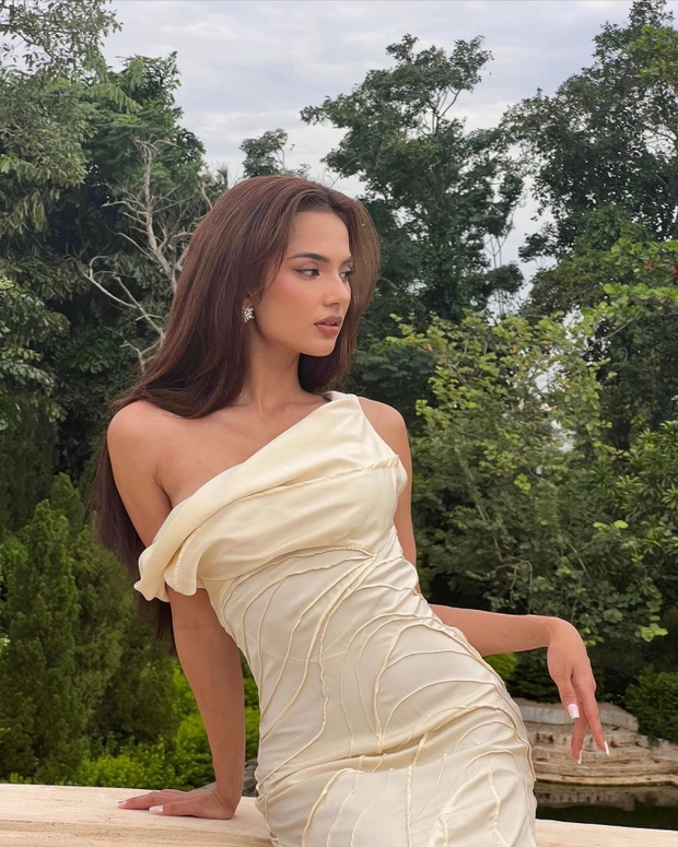 Emma Lê bông hồng lai” thi Miss Universe Vietnam 2023: Ấn tượng từ nhan sắc đến học vấn, công khai tình yêu đẹp-8