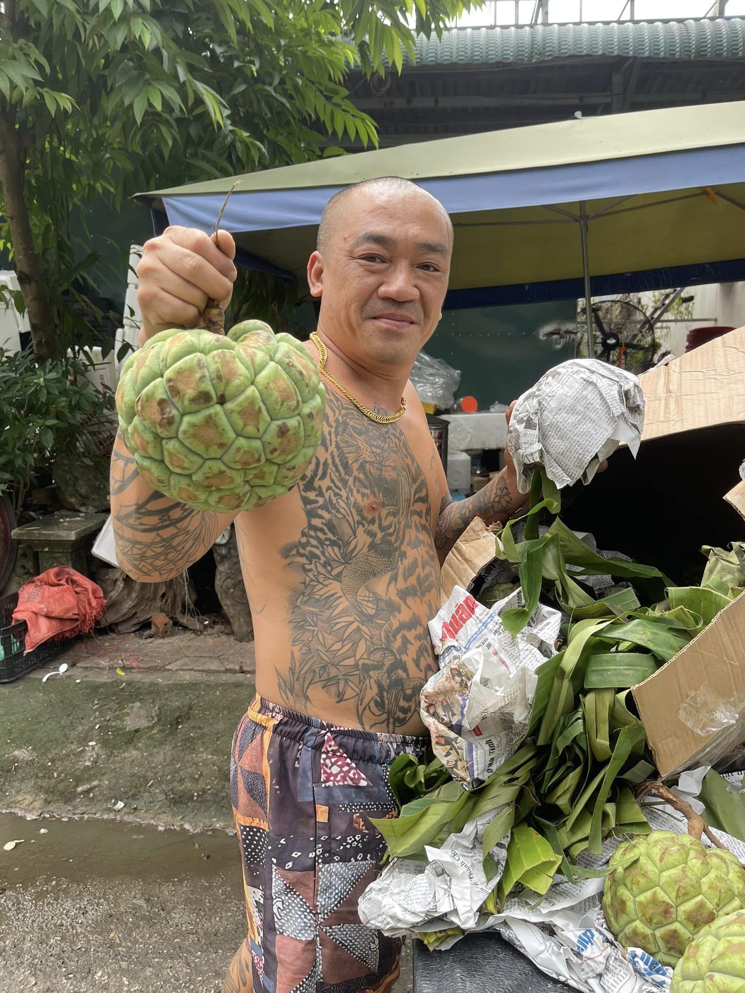 Loại quả rừng xanh vỏ đỏ lòng” vào mùa, dân buôn có ngày bán cả tấn-1