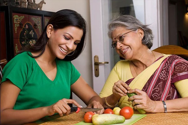 4 bí quyết vàng giúp nàng dâu sống khỏe’ với mẹ chồng-1