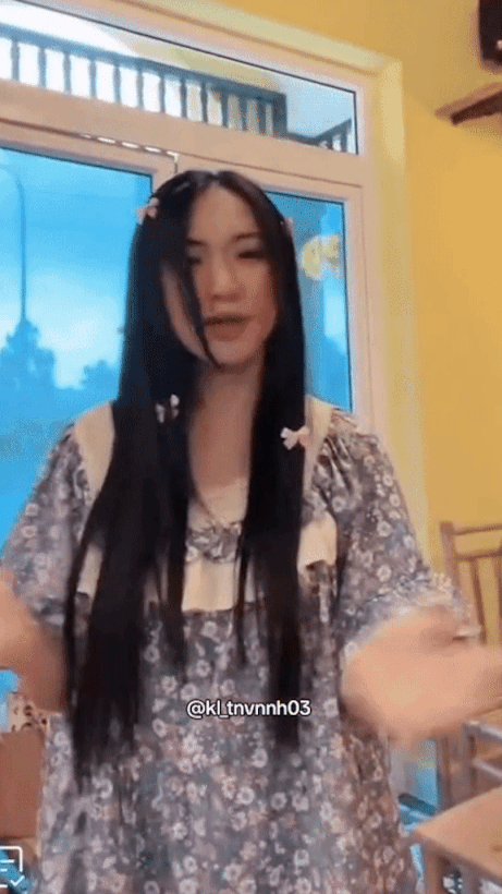 Hòa Minzy lên tiếng trước nghi vấn đang mang thai con thứ 2-1