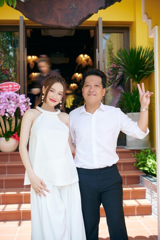 Nhã Phương khoe nhan sắc xinh đẹp khi mang bầu tháng thứ 7 nhưng gây lo lắng vì 1 điểm-6