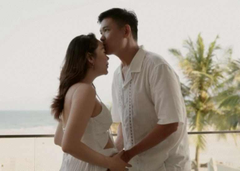 Minh Hằng thông báo sinh con trai đầu lòng-2