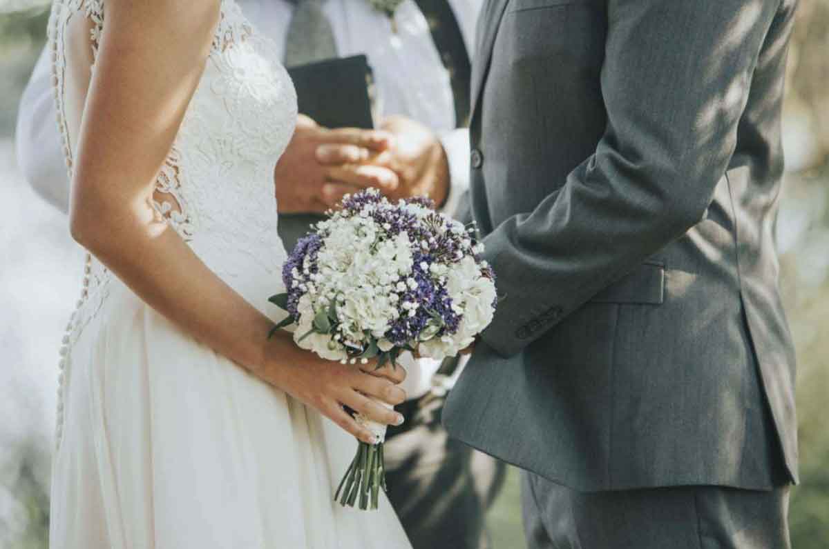 Anh vợ đột nhiên muốn kết hôn ở tuổi 60-1