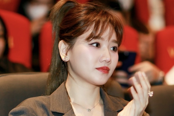 Hari Won từng bị liệt nửa mặt, tự ti không dám xuất hiện: Cảnh báo dấu hiệu bệnh và thời điểm dễ bị-1