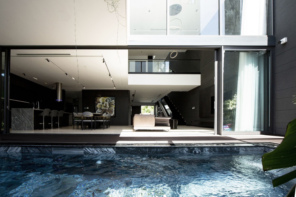 Căn biệt thự có phòng khách đặc biệt với 2 mặt tiền ở Đà Nẵng-5