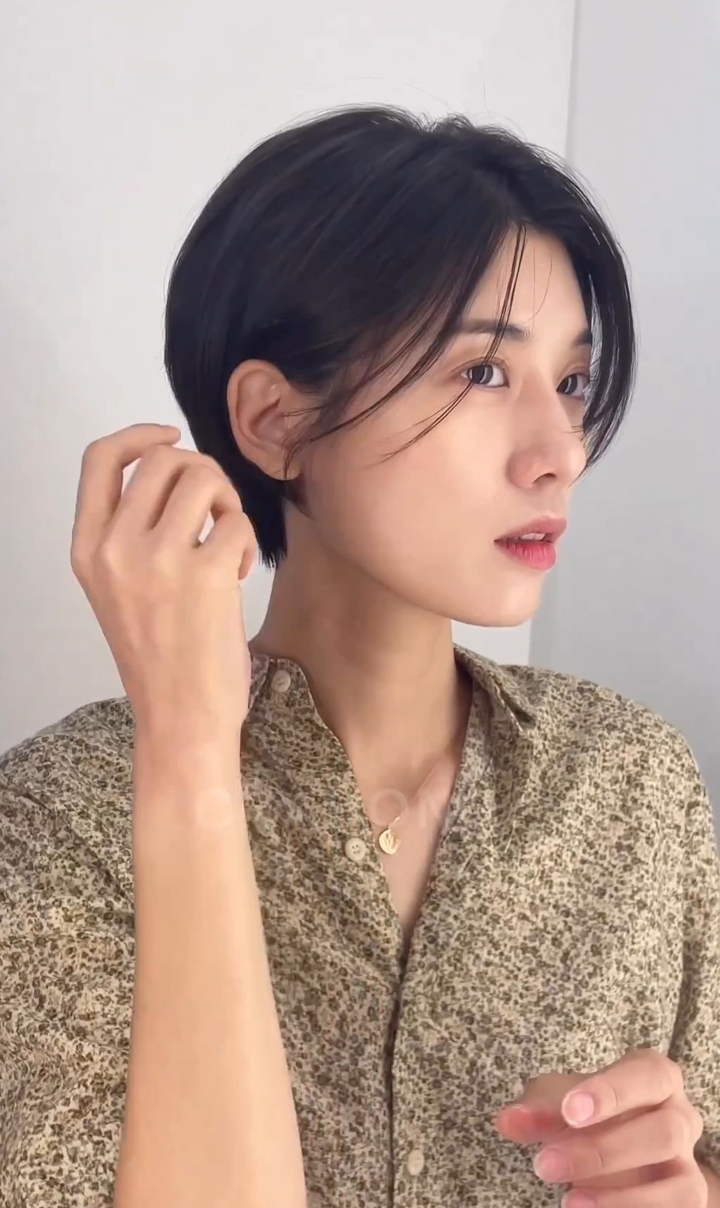 5 kiểu tóc ngắn sành điệu cho mùa thu-8