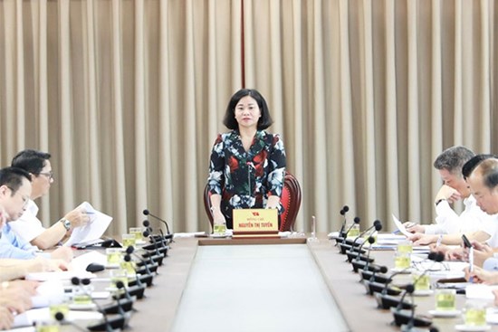 Bổ sung các dự án, đề án hỗ trợ sản xuất, kinh doanh vùng đồng bào dân tộc thiểu số có quy mô phù hợp, hiệu quả cao