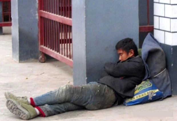 Người đàn ông đỗ trường danh tiếng, đi du học về rồi thành người vô gia cư 14 năm: Lý do thất bại đáng suy ngẫm-1