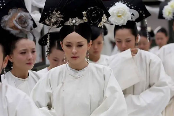 Sau khi Hoàng đế băng hà, phi tần có kết cục gì? Người trở thành vợ của tân đế, người lại vùi mình trong lăng-4