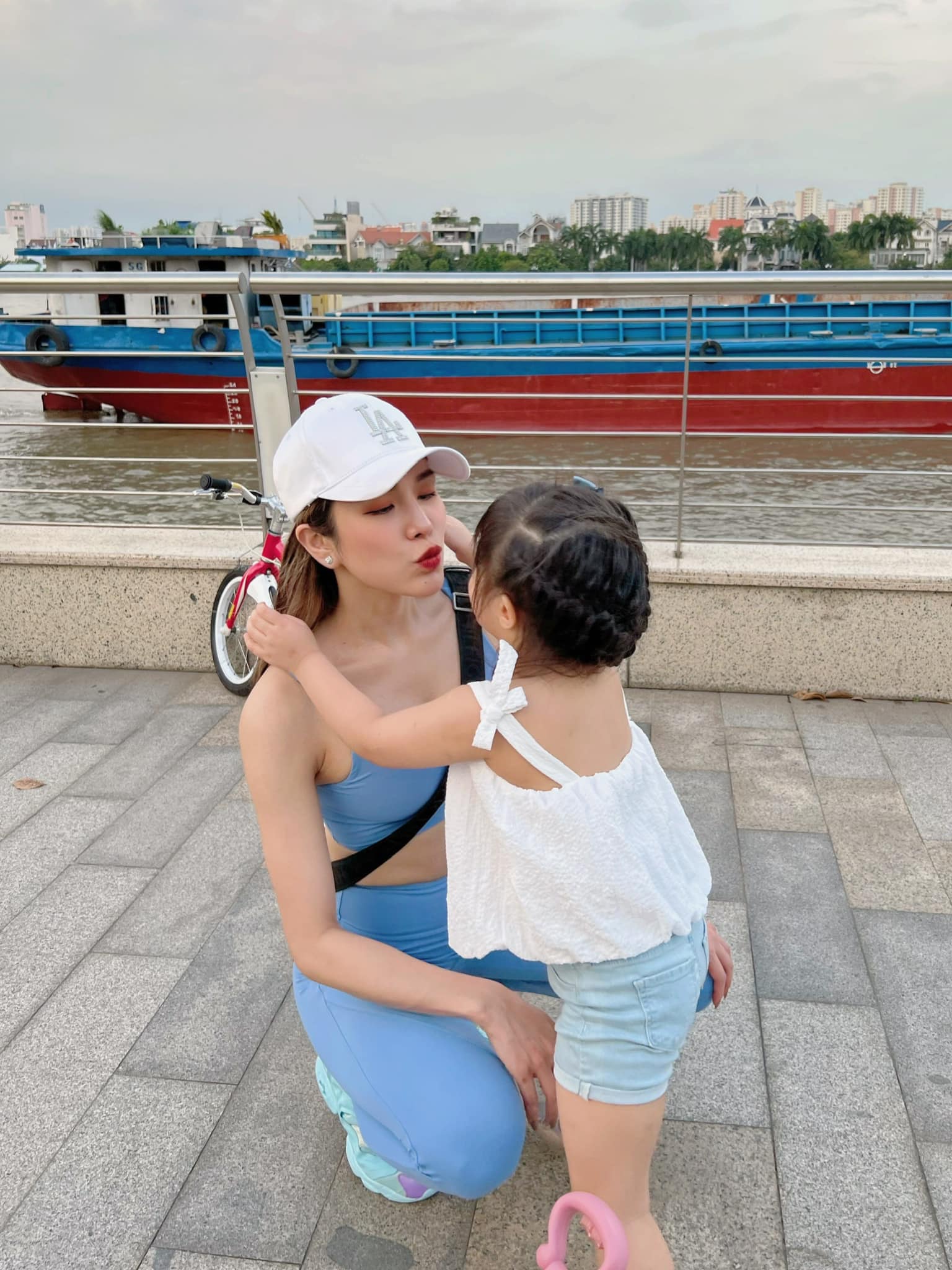 Cuộc sống của Diệp Lâm Anh ra sao sau ồn ào bị chồng cũ tố có tình cảm với quản lý quán bar?-3