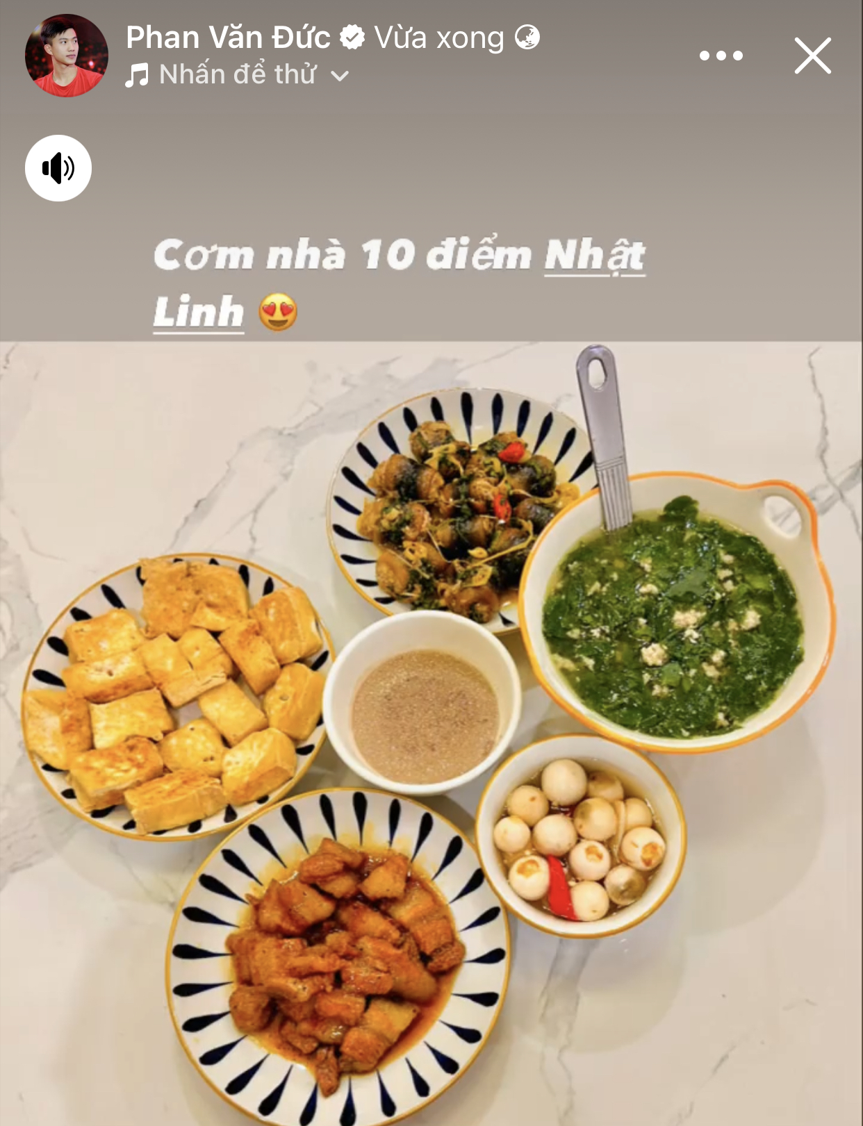 Phan Văn Đức nịnh vợ cực khéo, chấm 10 điểm cho bữa cơm mà Võ Nhật Linh vào bếp-1