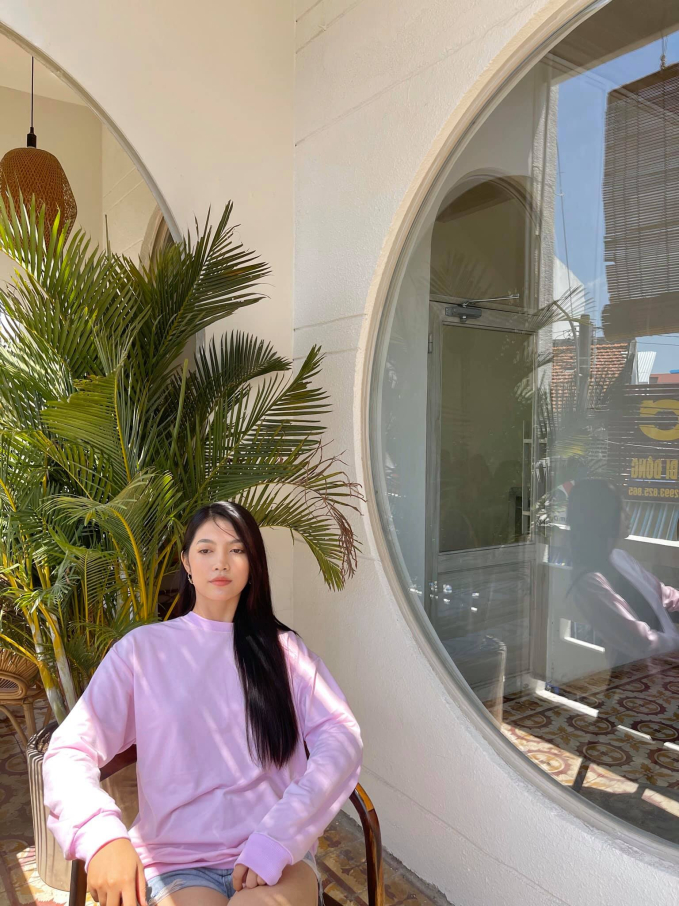 Nhan sắc gây tranh cãi của Tân Hoa hậu Đại dương Việt Nam, netizen đào ảnh quá khứ dụi mắt 3 lần mới nhìn ra?-9