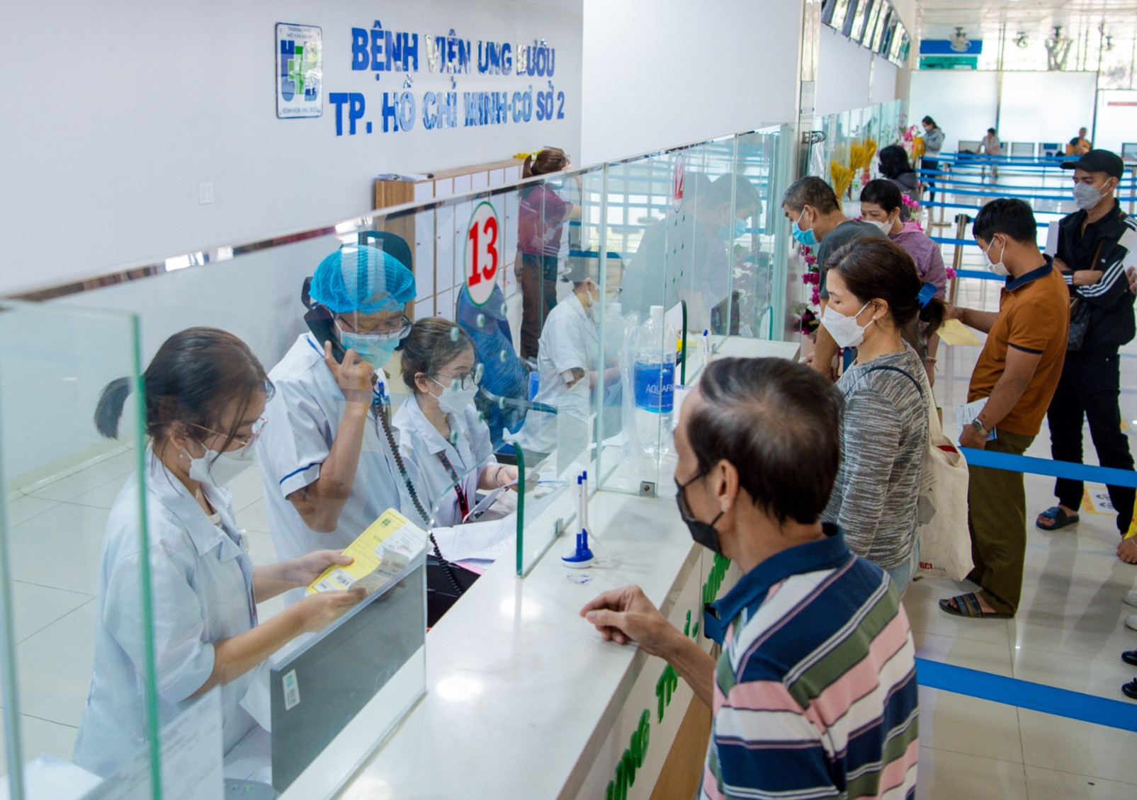 Cô gái 21 tuổi tố cáo bị bác sĩ xâm hại: Tôi như trầm cảm suốt nhiều tháng qua-1