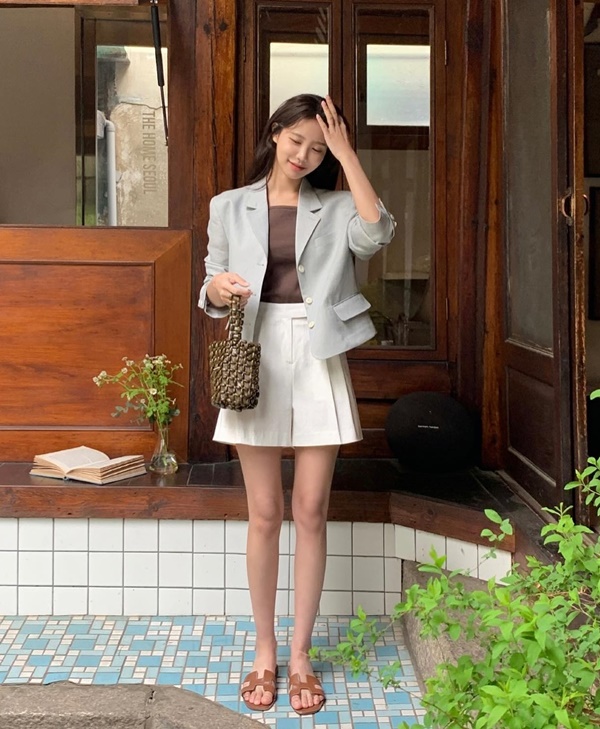 5 cách diện đồ tôn dáng cao ráo khi đi giày bệt-4