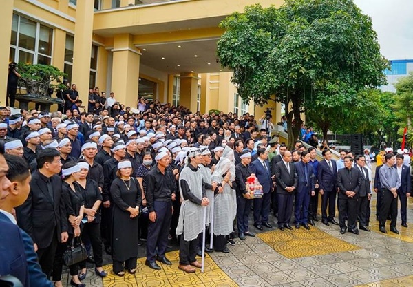 Tiễn đưa Phó Thủ tướng Lê Văn Thành về nơi an nghỉ cuối cùng-6