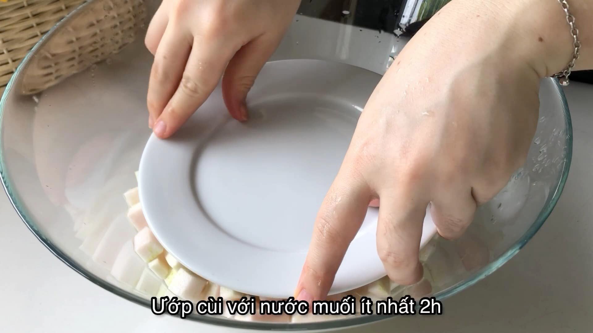 Học mẹ đảm Hà thành cách nấu chè bưởi cốm dừa cho mùa Vu Lan-7