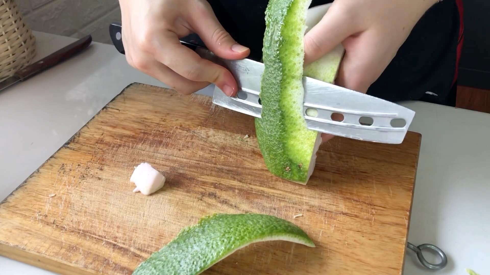 Học mẹ đảm Hà thành cách nấu chè bưởi cốm dừa cho mùa Vu Lan-3