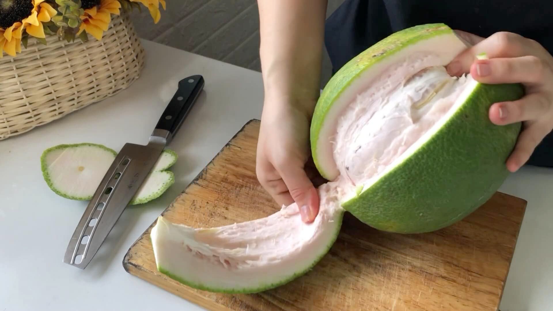 Học mẹ đảm Hà thành cách nấu chè bưởi cốm dừa cho mùa Vu Lan-2