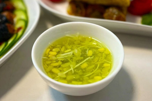 Mâm lễ cúng Vu Lan thanh tịnh và đẹp mắt của người phụ nữ Hà Thành-1