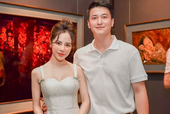 Bạn gái Huỳnh Anh bất ngờ đăng bài tâm trạng sau khi thông báo mang thai