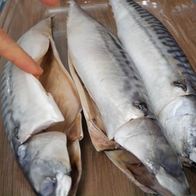 Bí quyết kho cá mềm thơm, không tanh mà các nhà hàng không muốn bạn biết-2