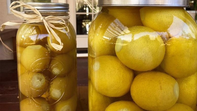 Loại quả giàu vitamin C, tốt cho tim mạch, đem muối rồi kho với thịt gà thành món ngon bất ngờ-2