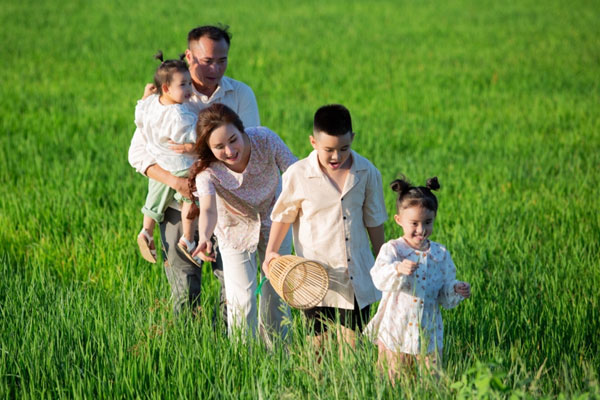 Trở lại sau khi biến mất khỏi mạng xã hội, cuộc sống của Vy Oanh hiện tại ra sao?-5