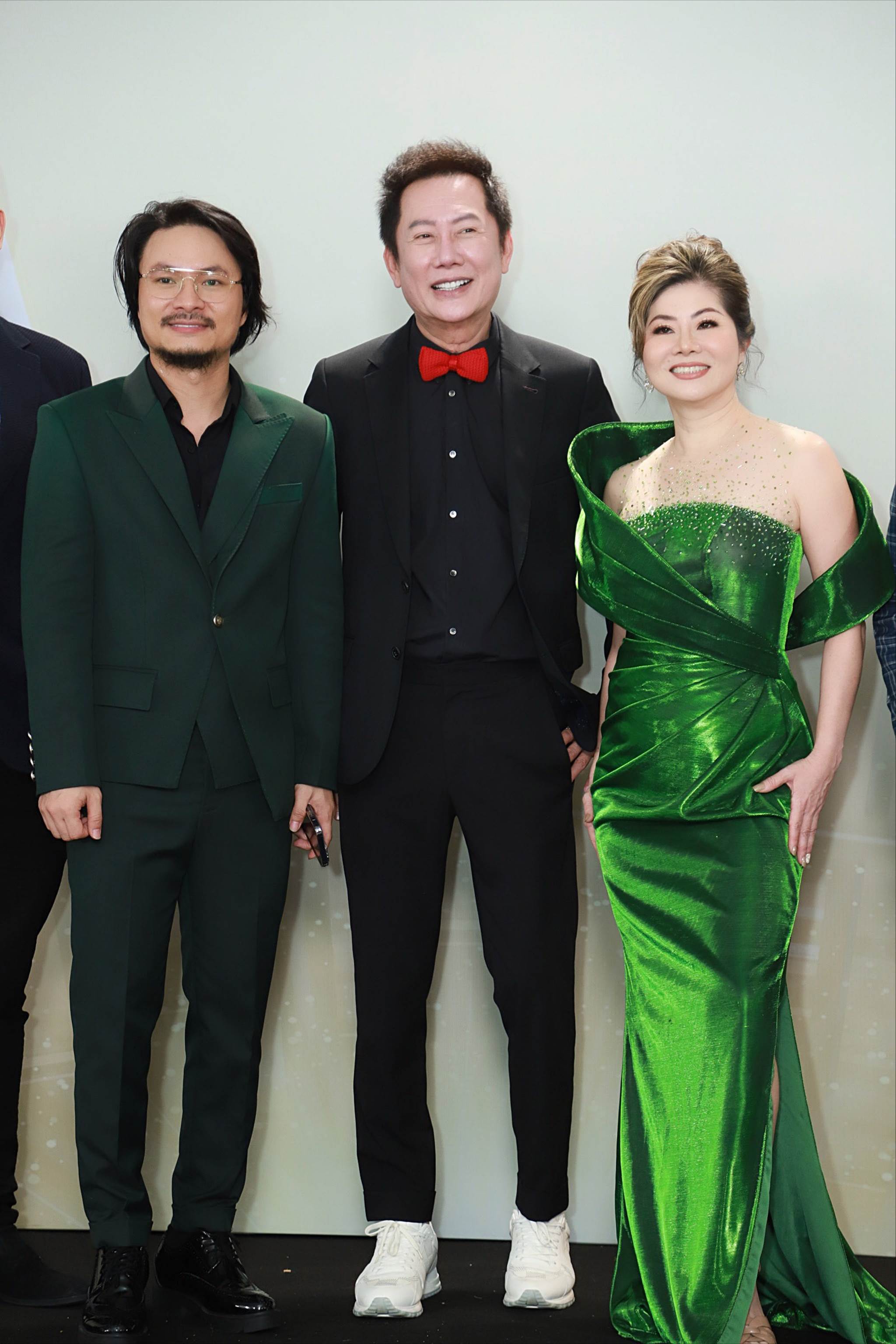 Chung kết Miss Grand Vietnam 2023: Thiên Ân đưa bạn trai tin đồn lên thảm đỏ trong ngày đặc biệt-4