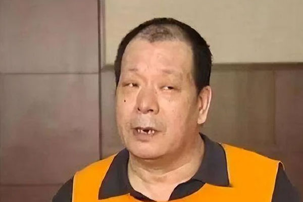 2 lần trúng giải độc đắc hơn 30 tỷ, người đàn ông làm bảo vệ nhận kết cục tù tội vì... ngựa quen đường cũ-2